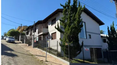Casa para venda no bairro De Lazzer em Caxias do Sul Casa para venda no bairro De Lazzer em Caxias do Sul
