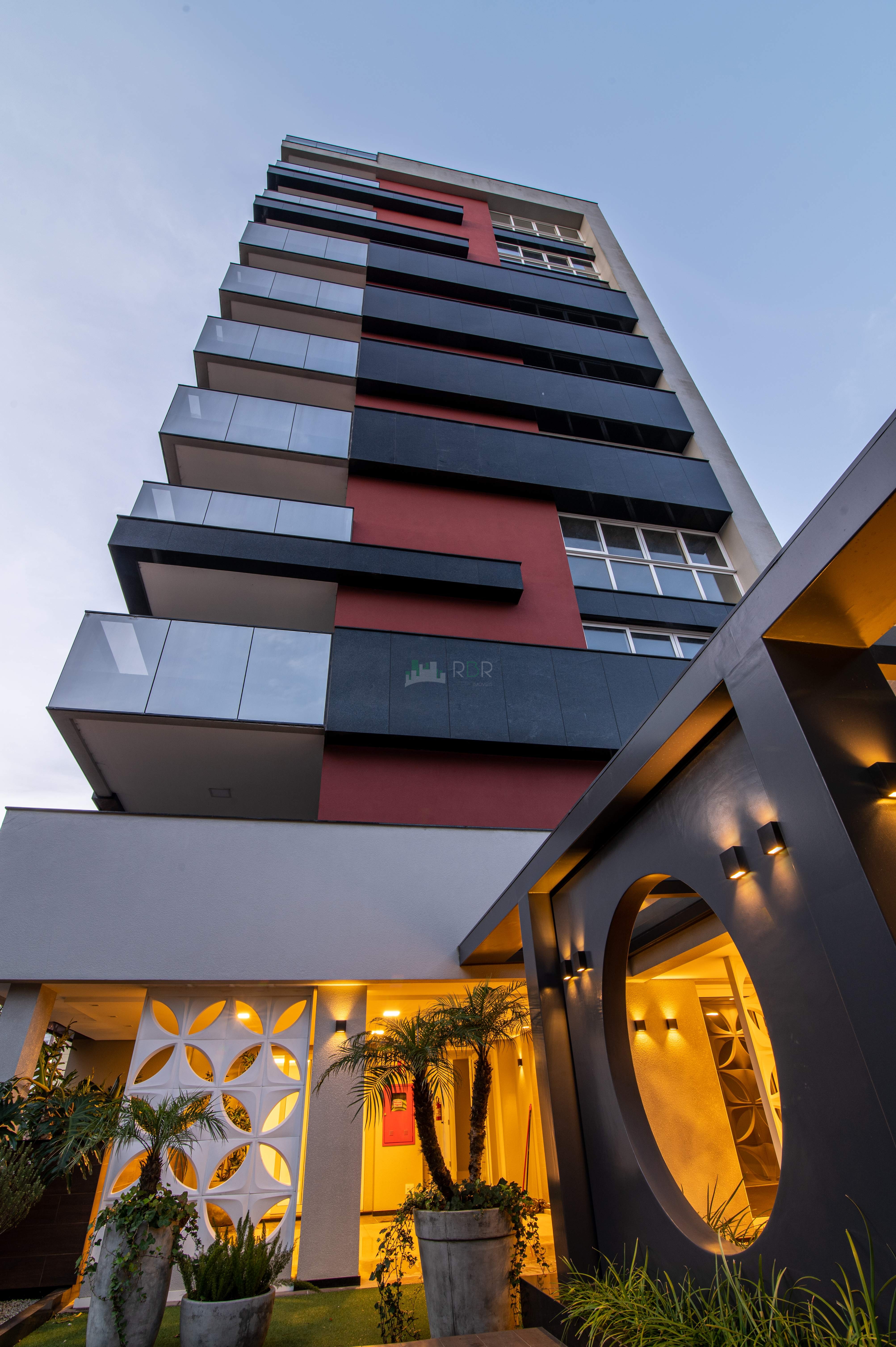 Apartamento, 3 quartos, 242 m² - Foto 1